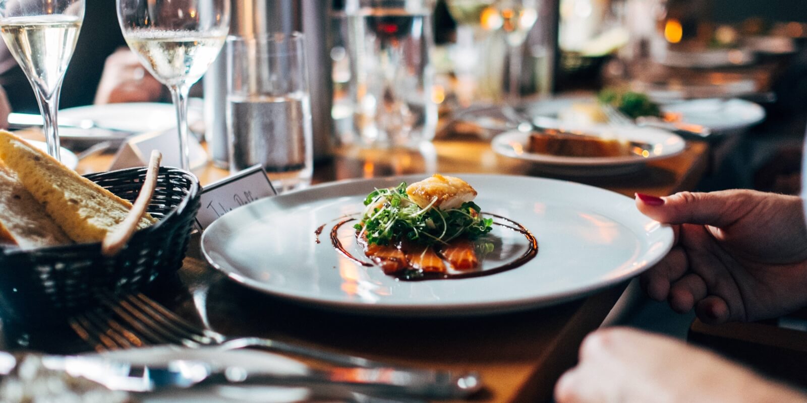 Stilfuld borddækning